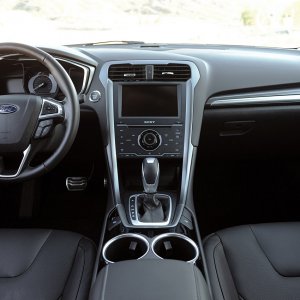 26-2013-ford-fusion1.jpg