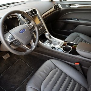 28-2013-ford-fusion-fd.jpg