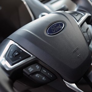 31-2013-ford-fusion.jpg