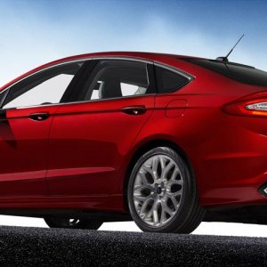 12-2013-ford-fusion.jpg