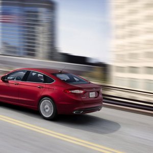 22-2013-ford-fusion.jpg