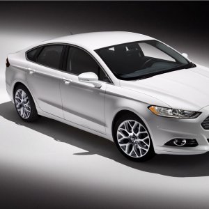 27-2013-ford-fusion.jpg