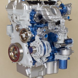 Ford_EcoBoost-Engine_02.jpg