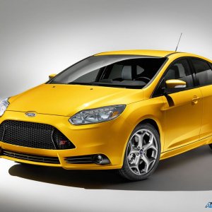 002-2013-ford-focus-st1.jpg