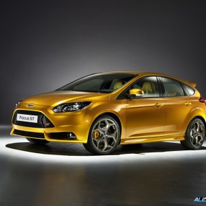 newfordfocus-st-17.jpg